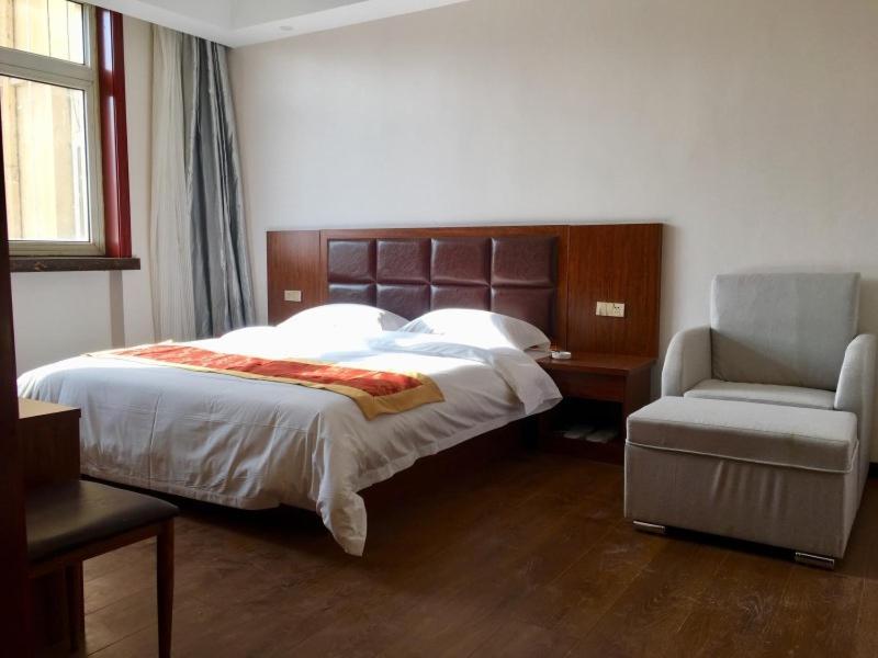 Greentree Alliance Tianshui Railway Station Hotel Exterior photo